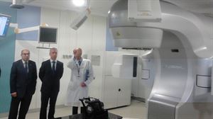 Nuevo acelerador lineal en el Hospital de Cruces Nuevo acelerador lineal en el Hospital de Cruces