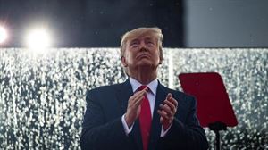 Trump promete que EE.UU. plantará 'pronto' su bandera en la Luna y en Marte Trump promete que EE.UU. plantará 'pronto' su bandera en la Luna y en Marte