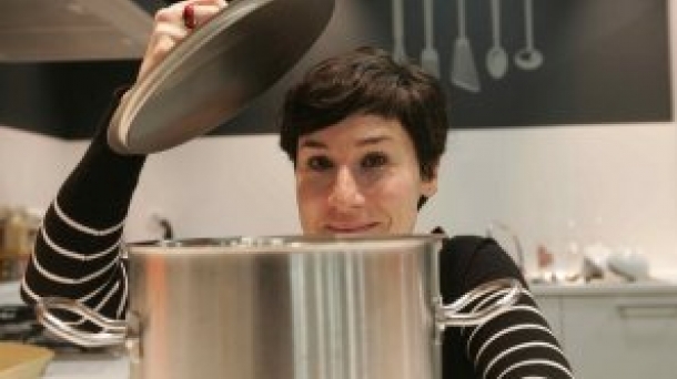 'Cocina con Elena Zudaire': Pastel al microondas
