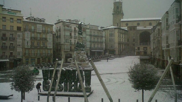 La Plaza de la Virgen Blanca, en Vitoria-Gasteiz. Foto: Susana Arsuaga.