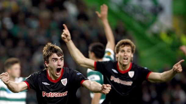 Aurtenetxe celebrando su gol ante el Sporting. Foto: EFE