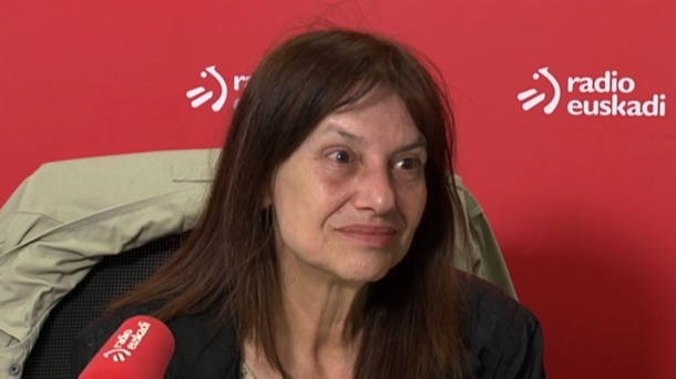 Adriana Faranda Brigada Gorrietako kide ohia, gaur Radio Euskadin. EITB
