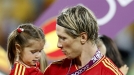 Fernando Torres con su hija Nora. Foto: EFE title=