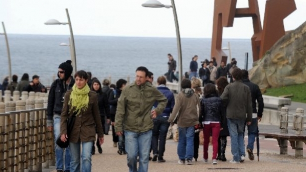 Tourists in Donostia-San Sebastian. Photo: EITB