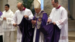 El papa ha pedido a los fieles que recen por él. Foto: EFE