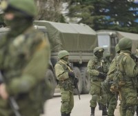 Errusiako Armadak militar-etxe bat hartu du Krimean
