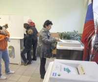 Putinen alderdiak irabazi ditu bozak Krimean eta Sebastopolen