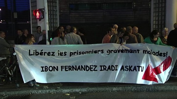 Manifestación en Baiona para pedir la liberación de Fernandez Iradi. Foto de archivo. EiTB