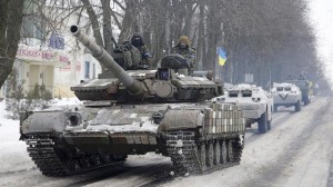 Ukraina: erraldoien jokoan harrapatuta
