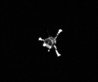 Philae 'despierta' tras siete meses y envía datos desde el cometa