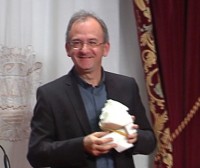 Kike Amonarriz ha recibido el Premio Anton Abbadia 2015