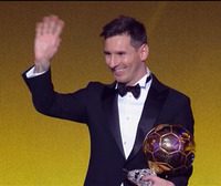 Lionel Messi, 2015eko Urrezko Baloia