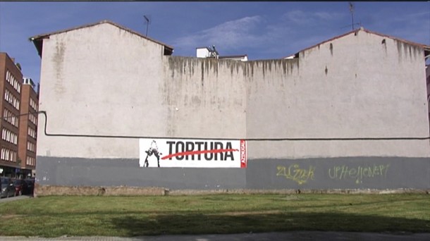 Mural contra la tortura en Burlada (Navarra). Imagen de archivo: EiTB