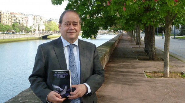 José Javier Abasolo y las nuevas historias de su detective Goiko