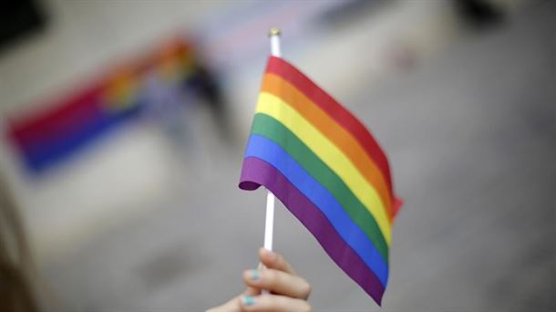 Ley Trans permitirá a menores cambiar de sexo en el registro sin informe médico | Sociedad | EITB