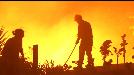 105 incendios permanecen activos en Galicia