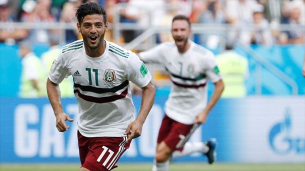 Carlos Vela ha hecho el primer gol de México ante Corea del Sur. Foto: EFE. 