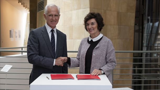 Firma del acuerdo entre Iturbe y Vidarte 