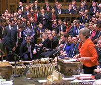 Los Comunes arrebatan el timón del 'brexit' a May