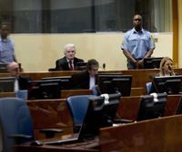 El exlíder serbobosnio Radovan Karadzic, condenado a cadena perpetua