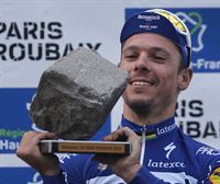 Paris-Roubaix eta Amstel Gold Race lasterketek datak trukatuko dituzte 2022an