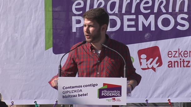 Elkarrekin Podemos Irunen izan da asteazken honetan. EiTBren bideo batetik hartutako irudia. 