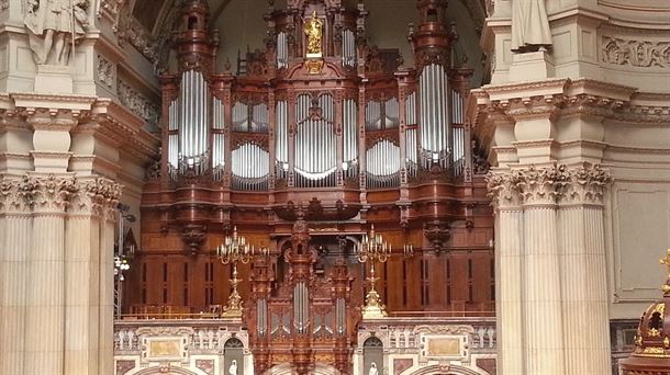 Órgano de la catedral de Berlín. Wikipedia