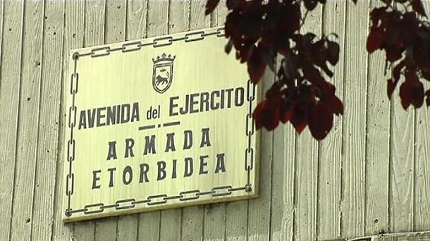 Espainiako Armadak etorbidea du berriro Iruñean.
