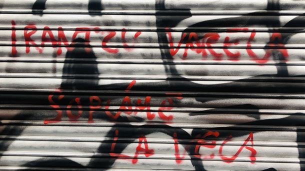 Pintada contra Irantzu Varela en San Francisco, Bilbao. Foto: Irantzu Varela