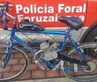 Detenido un joven en Noáin por circular sin carné con una bicicleta con motor