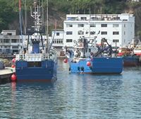 Pescadores guipuzcoanos y vizcaínos reanudarán la pesca de la anchoa el 20 de abril