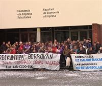 Un 70 % de las trabajadoras secunda la huelga de las limpiadoras de Educación