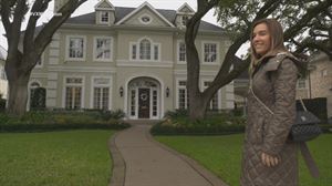 Igone nos enseña cómo es una típica casa americana y un 'baserri' texano