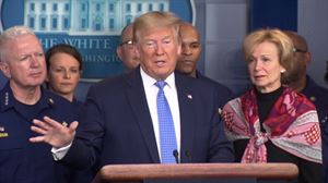 Trump pide a los ciudadanos que confíen en su buena gestión contra el coronavirus