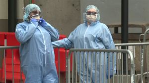 Trump augura más fallecimientos y días duros, pero asegura que el pico está cerca