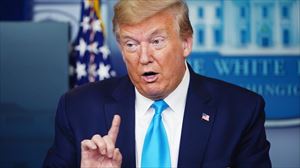 Trump amenaza con no destinar más fondos a la OMS por considerarla chinocéntrica