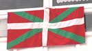 Un Aberri Eguna especial, con ikurriñas y banderas de Navarra en los balcones