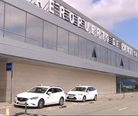 El aeropuerto de Pamplona retoma este jueves su actividad con control de temperatura