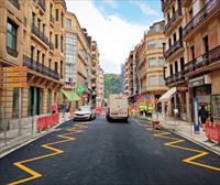 La calle Easo se abre y se cierra San Martín por las obras del Topo de San Sebastián