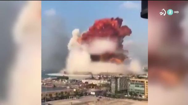 La explosión ha sido increible. Imagen obtenida de un video de EiTB