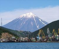 Esquí en un volcán de Kamchatka y espelología en abismos en Levando Anclas

