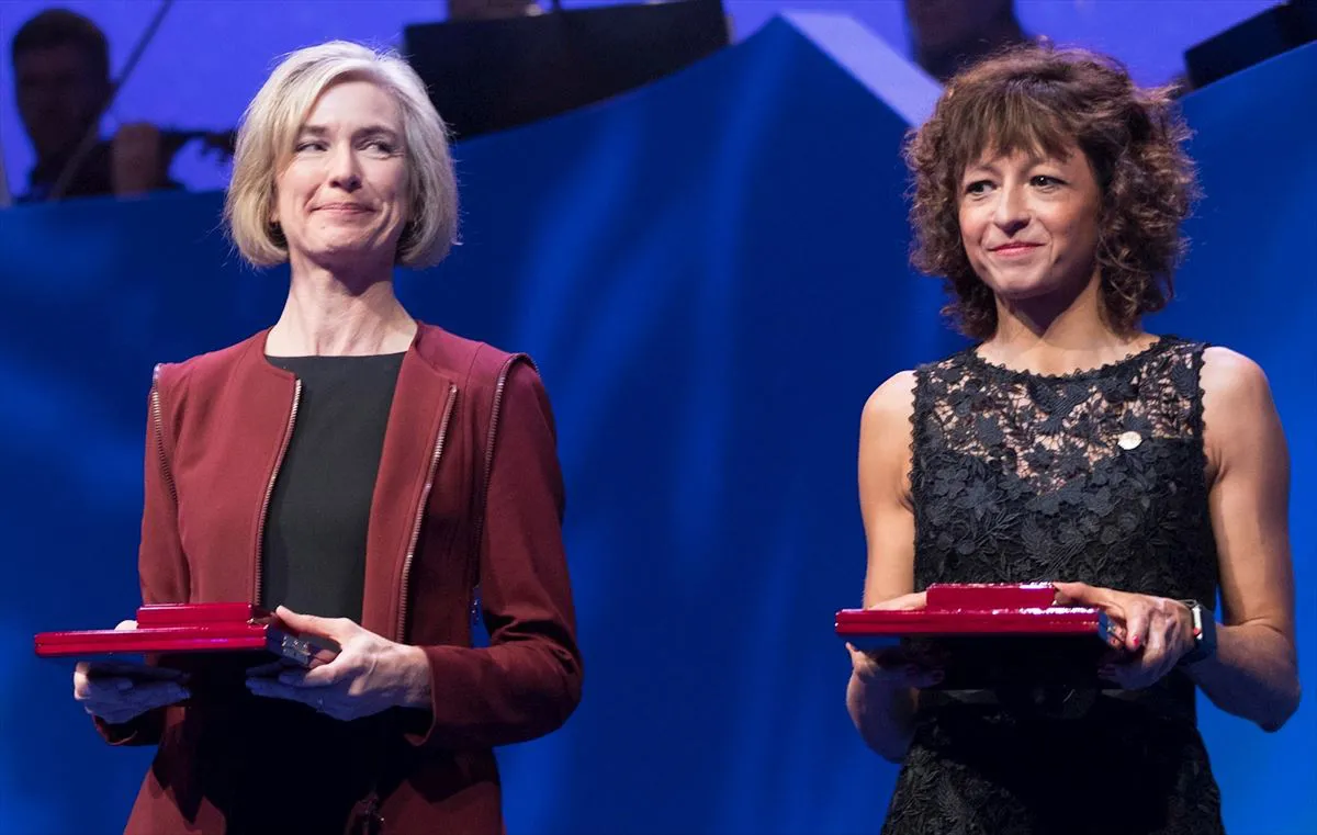 Nobel de Química 2020: Ganadoras Emmanuelle Charpientier y Jennifer Doudna  | Sociedad | EITB