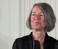 Louise Glück poetak irabazi du Literaturaren Nobel saria 