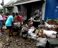 Goni tifoia Vietnamera bidean da Filipinetan 16 hildako utzi ondoren