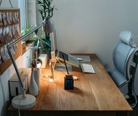 Cómo elegir la mejor silla y mesa de oficina para el teletrabajo