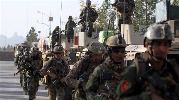 Afganistango armadako soldaduak, entrenamendu batean