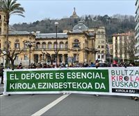 Eskola-kirola baimentzea aldarrikatu du  Bultza Kirola Euskadi plataformak