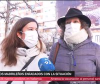 Vecinos de Madrid: Parece que están esperando a que llueva; aquí nadie limpia nada