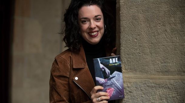 Alaine Agirre, escritora