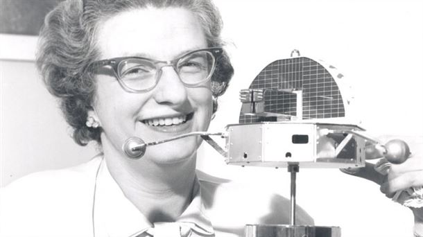 Nancy Roman, "madre" del Hubble